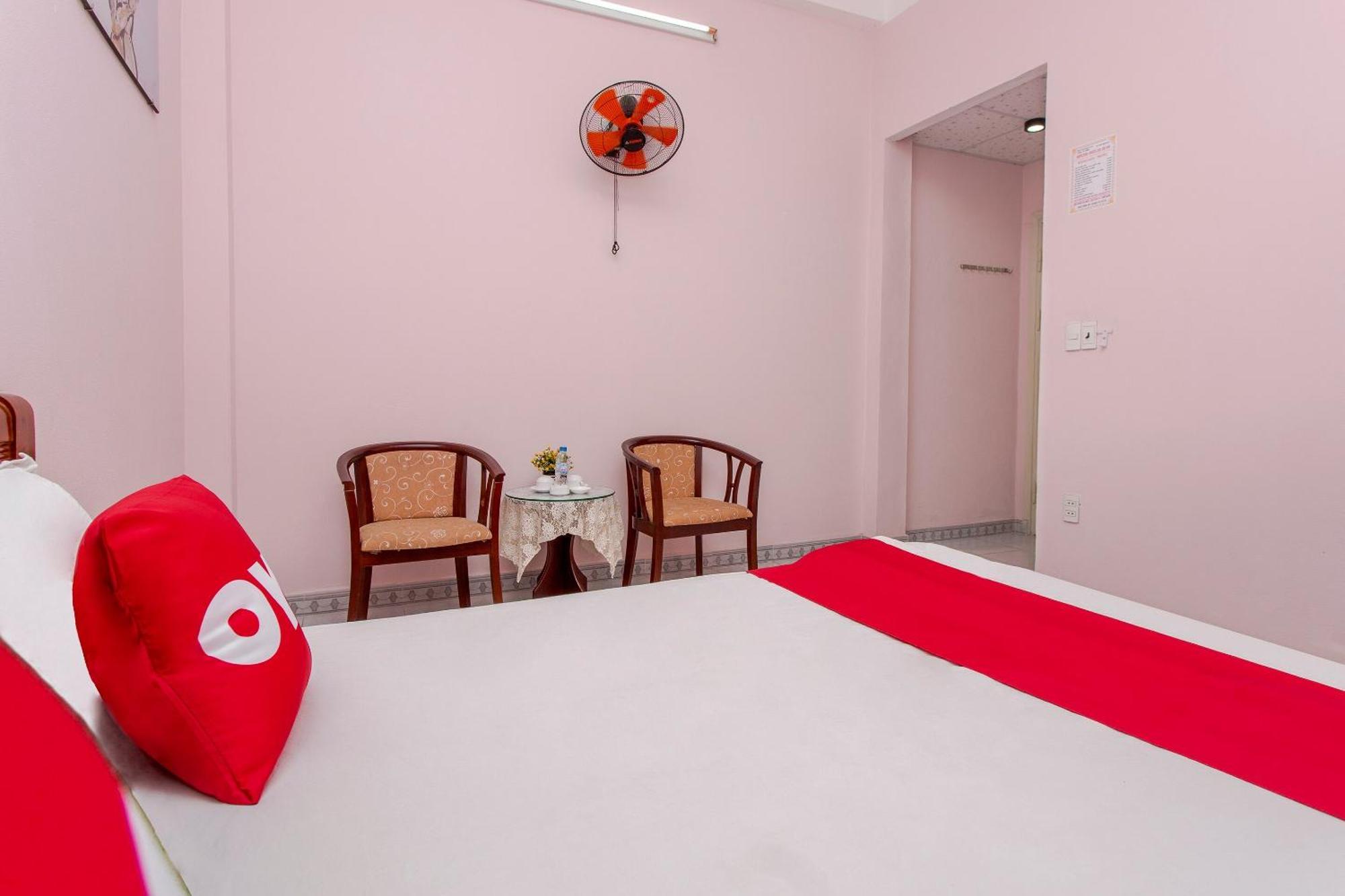 Oyo 962 Tulip Motel Дананг Екстериор снимка