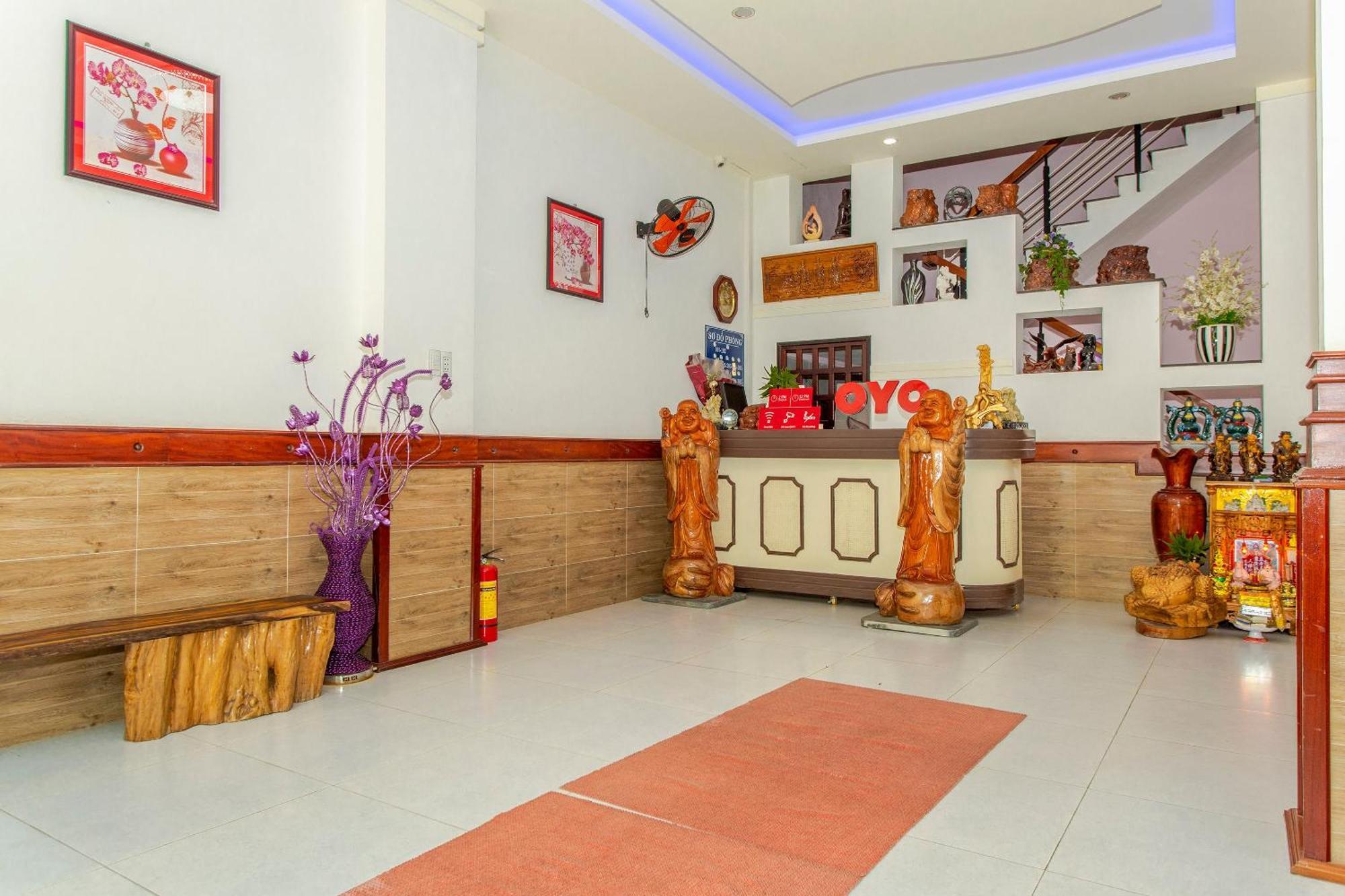 Oyo 962 Tulip Motel Дананг Екстериор снимка
